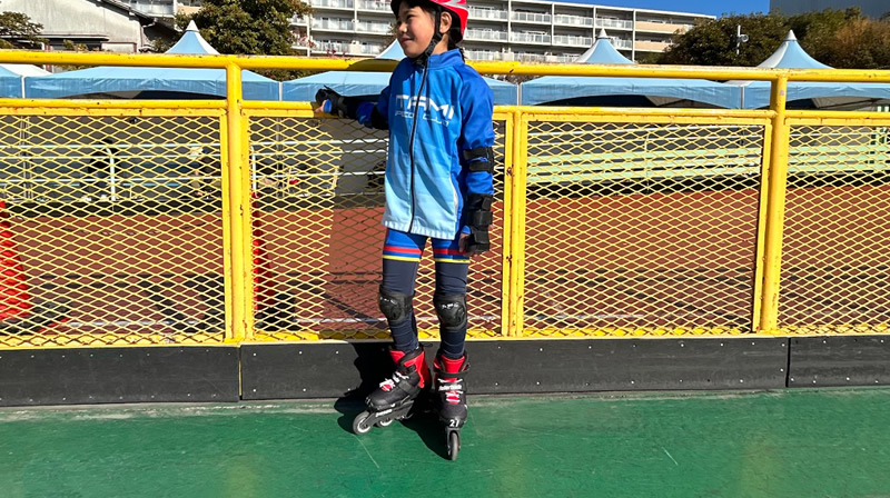 ひじプロテクター